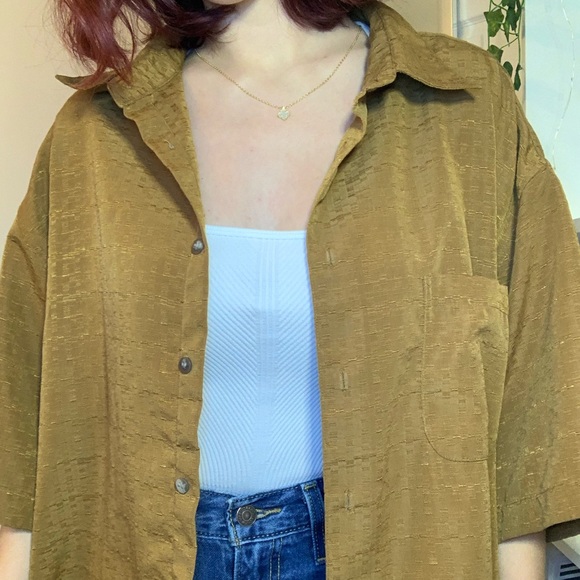 Mens button up - Picture 3 of 4